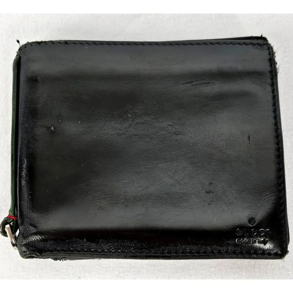 GUCCI VINTAGE MEN’S BLACK LEATHER BI-FOLD WALLET – COIN POCKET – MADE IN ITALY